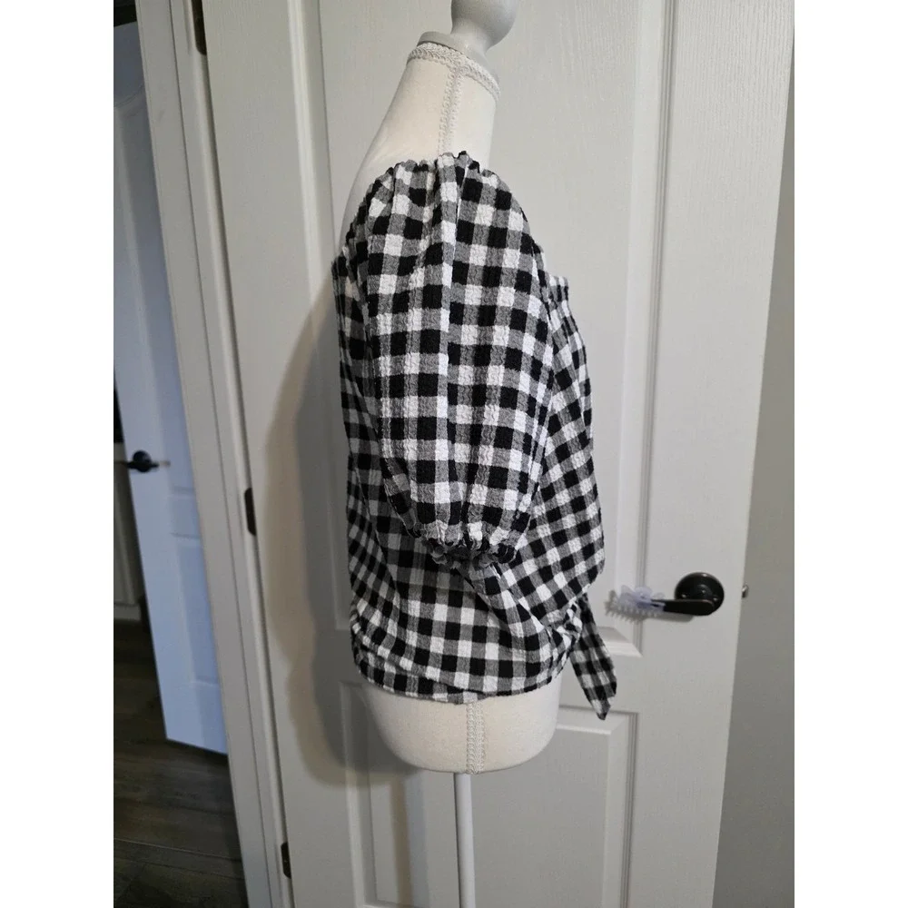 LOFT Top Women Black White Gingham Puff‎ Sleeve Seersucker Top Casual Everyday